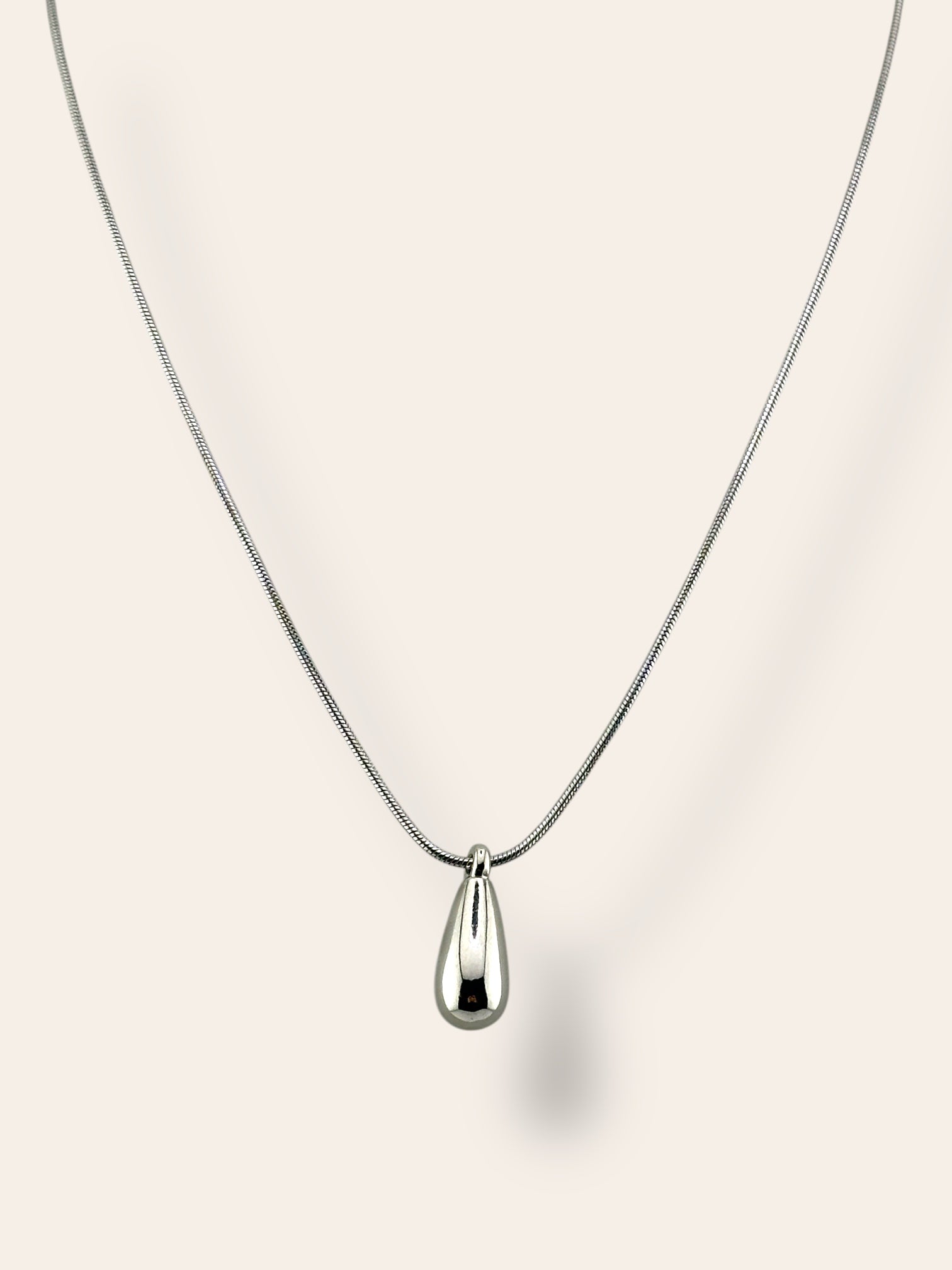 Single Teardrop